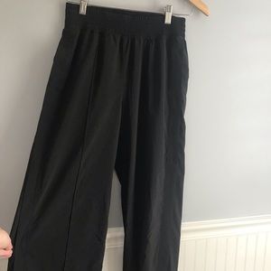 LULULEMON WANDER WIDE LEG PANT